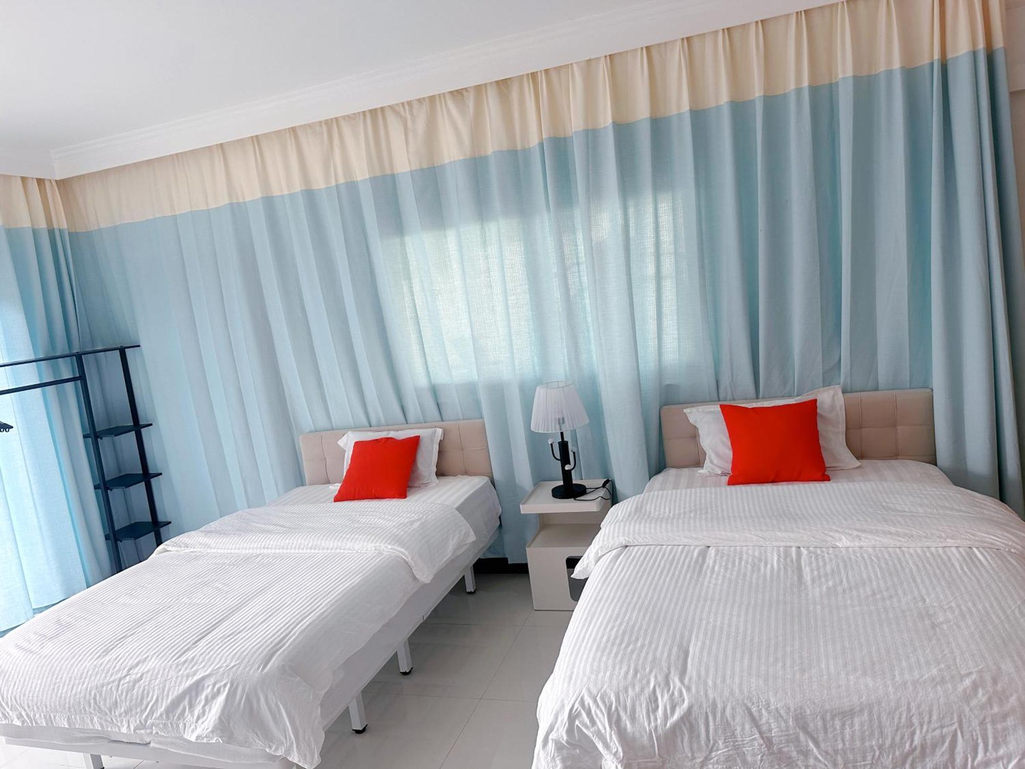 Amanda Villa - Best Value Mountain Top Inn Au Cap Phòng bức ảnh